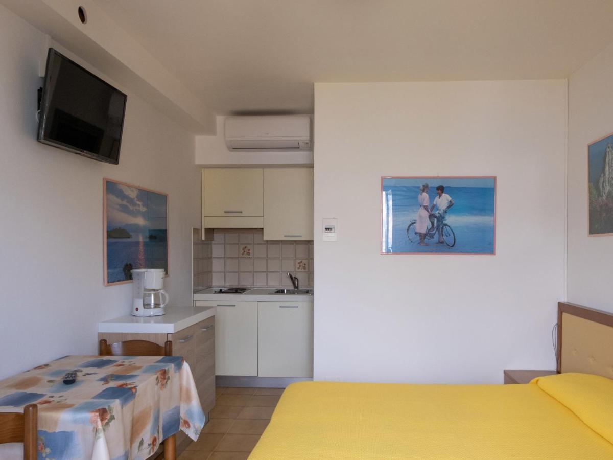 Locazione Turistica Casa Maria-5 By Interhome Assenza di Brenzone Eksteriør bilde